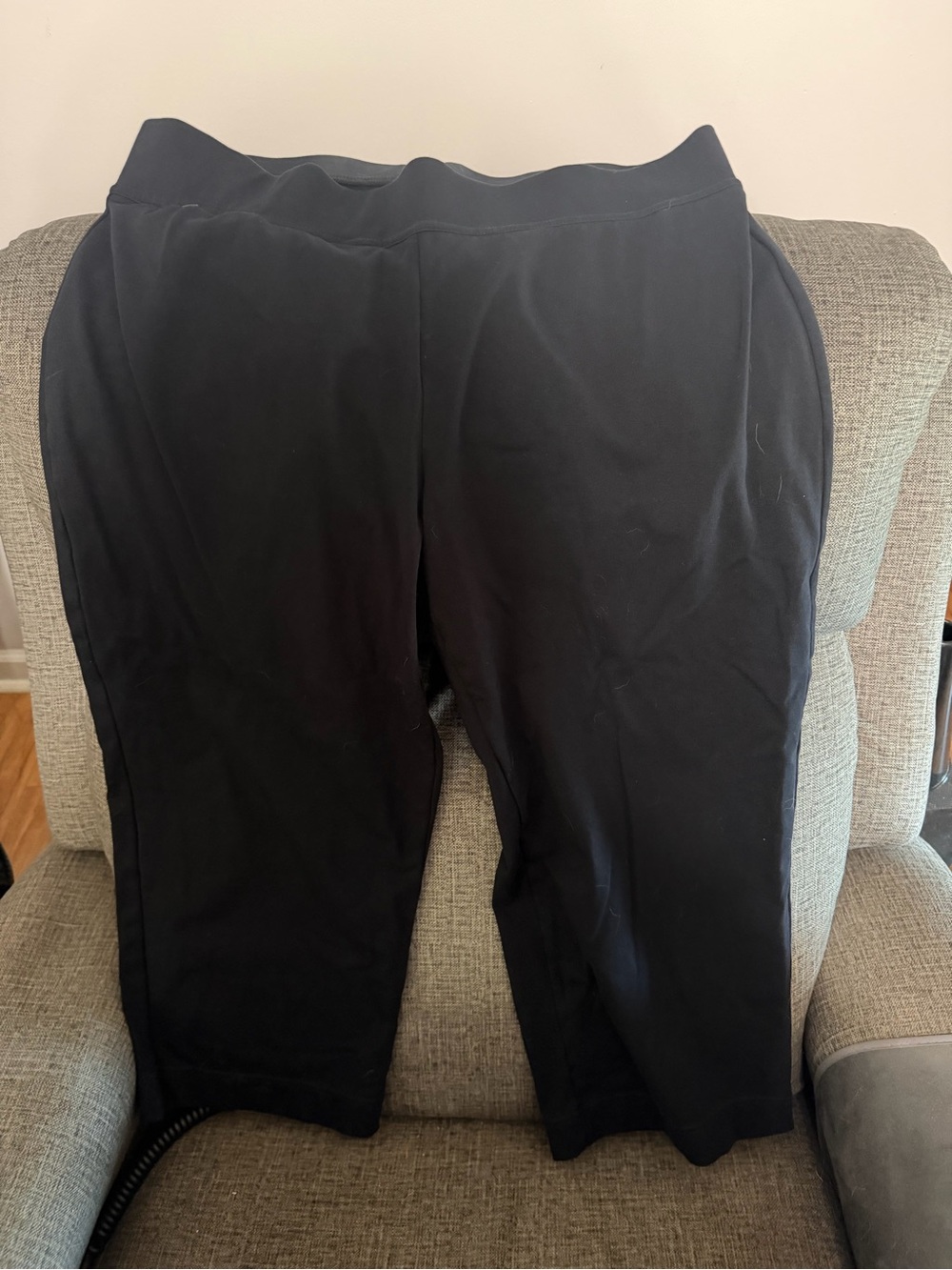 Lands' End Black Capri Leggings